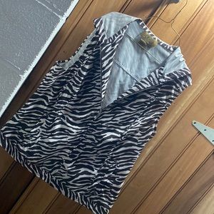 Size small light weight vest